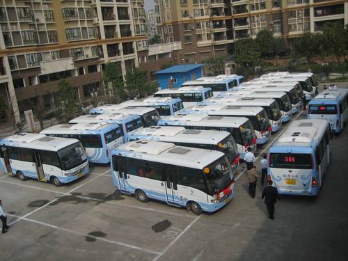 杏壇：政企合作，28輛新車改變鎮(zhèn)內(nèi)公交