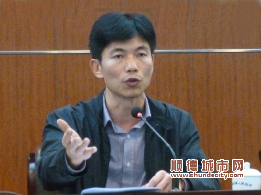 將“一村一品”建設成為鎮的品牌