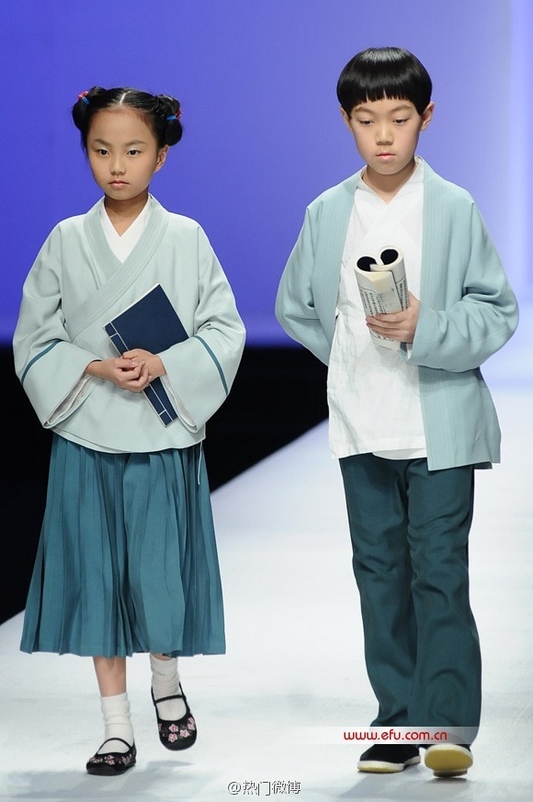 推薦校服