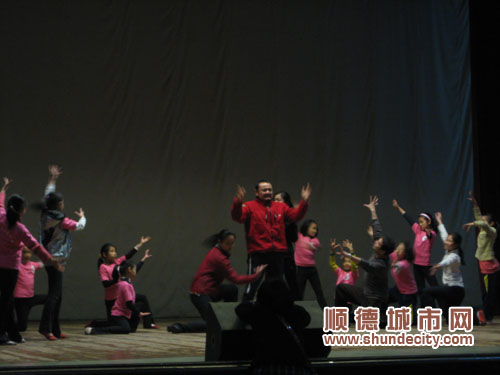 排練精彩不斷，小朋友們期待上演