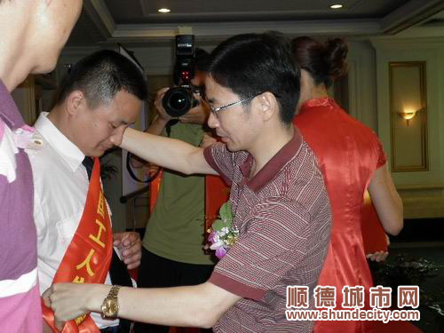 劉磊車隊：不但做好自己，希望帶動社會向上