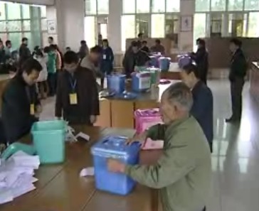 組織部：換屆關鍵環節“貼身式”監督