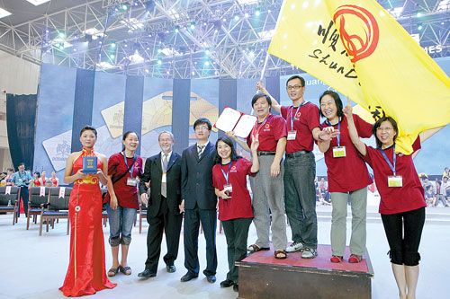 順德“百靈鳥”　歌聲讓世界感動