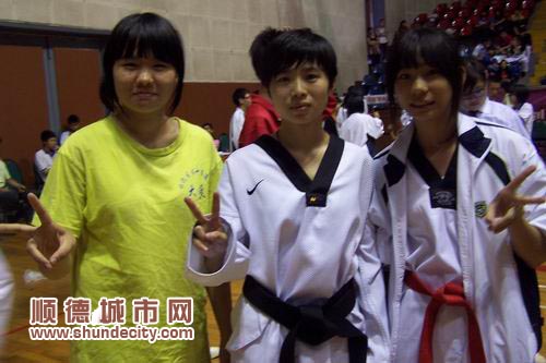 14秒7:0 KO對手