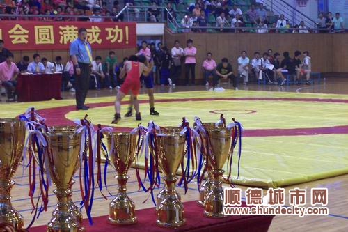 昨日，“摔”出倫教容桂大良前三