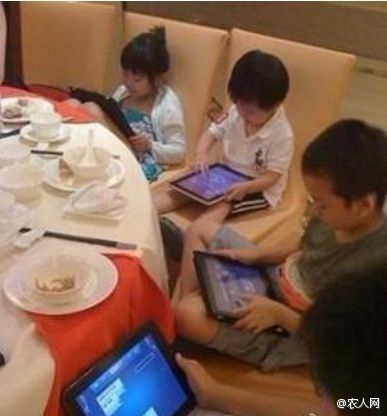 別讓ipad傷了小孩眼睛