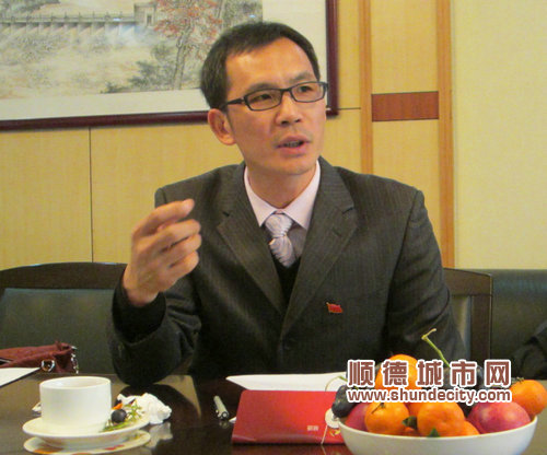 張新杰：黨代表要從工作室里走出來
