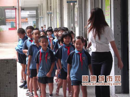 開學伊始　梁維東期望教育從優(yōu)秀走向卓越