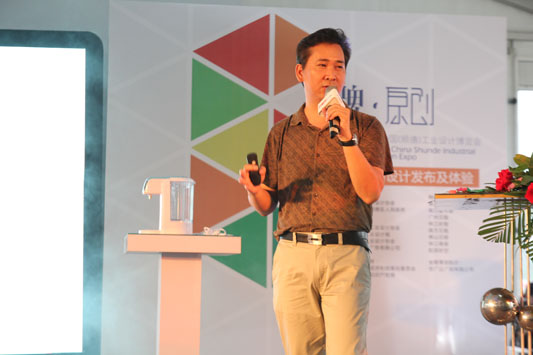 即熱式電水壺，3秒喝上新鮮水