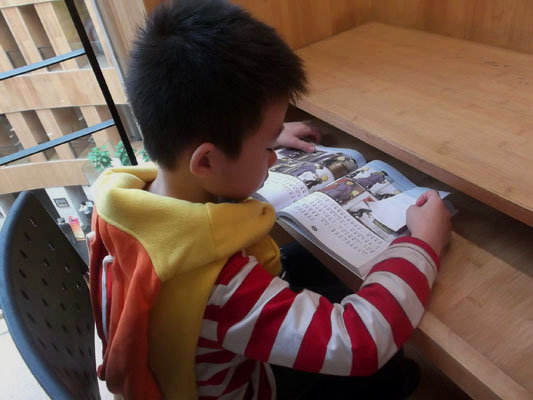 元旦棒棒噠！圖書館上網直接身份證即可