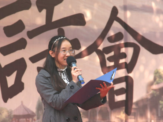 詩友故事：禪城才女尤其鐘愛清暉詩會