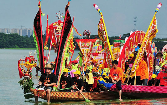 龍舟文化節“升級”，便民服務也跟上