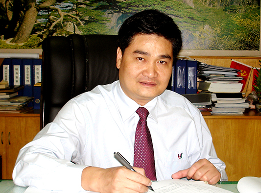 陳小伍：讓順德老百姓在家門口就能把病看好