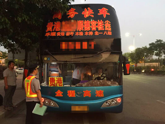 區鎮聯動執法，查處道路運輸違法兩千宗　