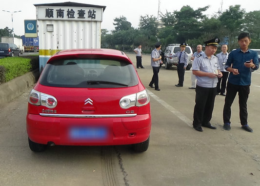 和執(zhí)法人員“躲貓貓”？抓你沒(méi)商量！