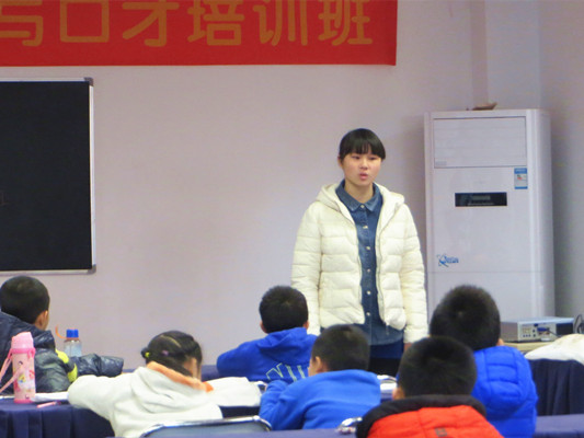 順德14歲女孩5分鐘征服全場數千人！