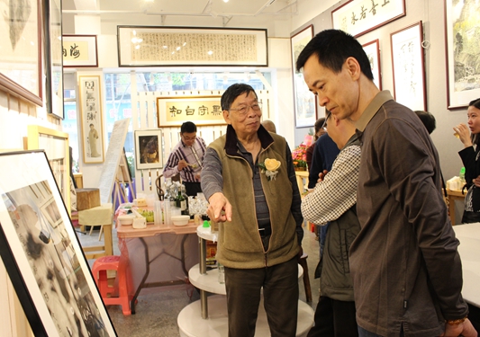三伍知己，既是忘年交也是藝術(shù)同路人