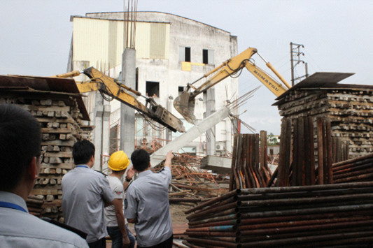 杏壇：違建不停還搶建，依法拆除沒商量
