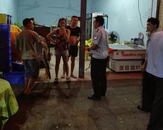 違法屢教不改？10家燒烤大排檔被取締