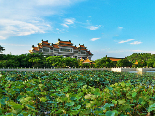 完善土地利用，東部打造碧水繞城格局