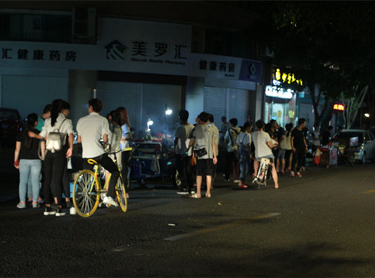厲害了我的哥！這群“走鬼”真猖狂