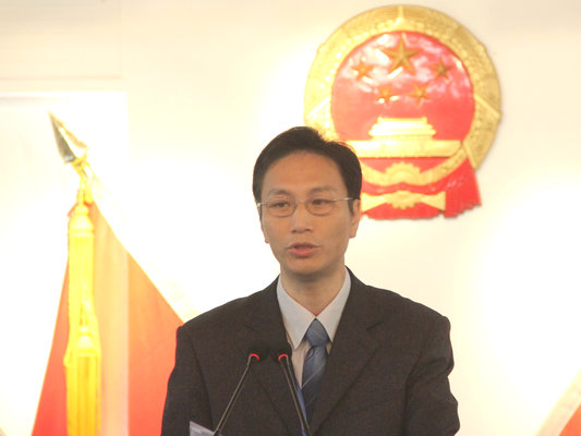 姜遠國：球就在腳下，陳村要爭當標兵！