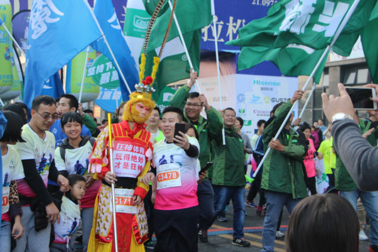 最開心：4000人一起歡樂度過新年第一天