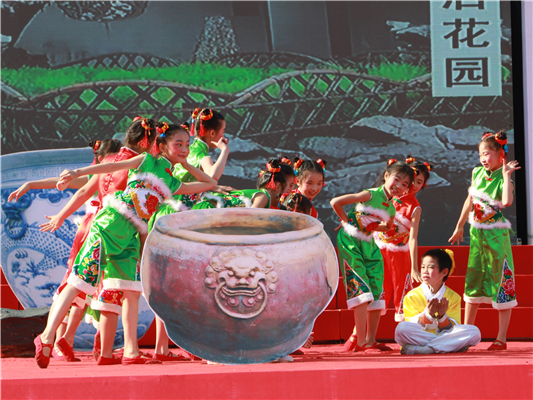 兄弟學校齊慶賀！本原小學110周歲啦