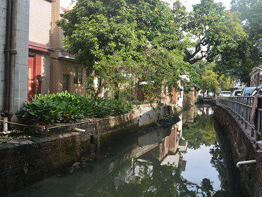 給點耐心，鳴石花園附近河涌要“變身”