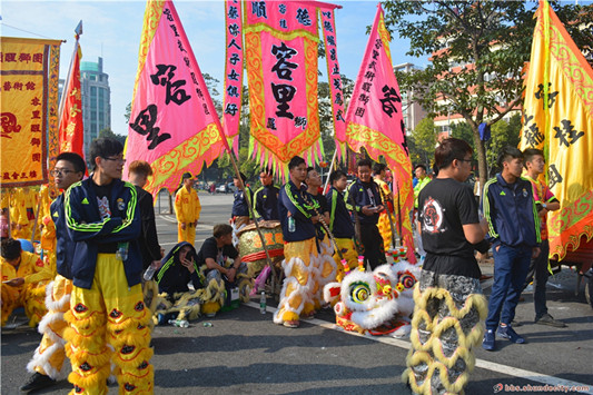 2017年容桂龍獅獻瑞賀新春巡游活動