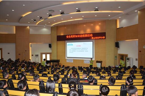 藥師志愿者：創新教學鞏固學生用藥知識