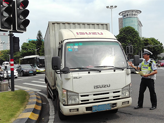 大良限貨今日開罰，貨車司機千萬別僥幸