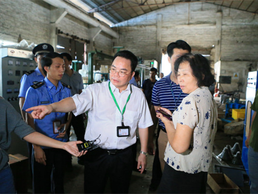 容桂：突擊檢查！不達標企業當場停產！