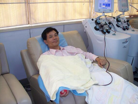 十年無償獻血2650ml，他申請獻血到60歲