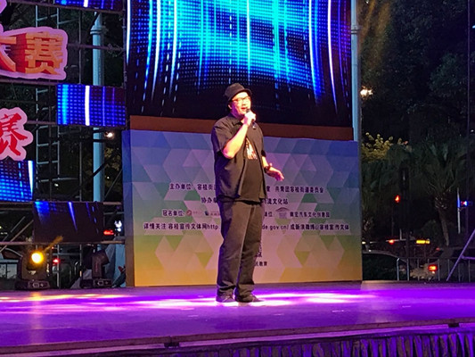 容桂版中國新歌聲，導師現場“搶人”