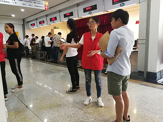有問題找他們！行政服務中心有個新站點