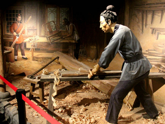 龍江“兩展”開幕：與博物館獻(xiàn)禮家居名鎮(zhèn)