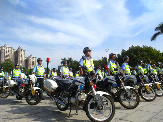 警花教你玩槍心動么？11月30日約起來