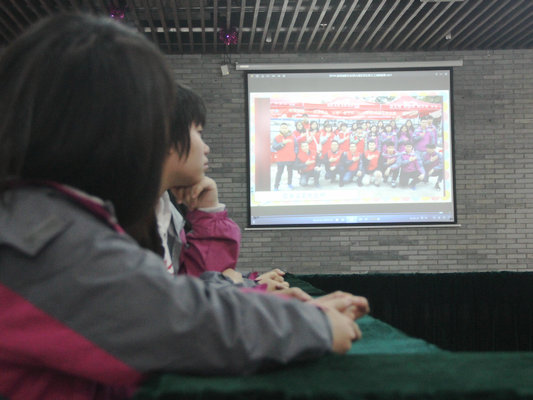 寒假互相給溫暖，困難學生也服務家鄉