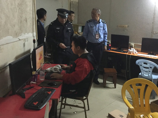 龍江嚴查“黑網吧”，一次查扣7臺電腦