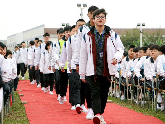 北滘莘村中學招400人，5月5日開始報名