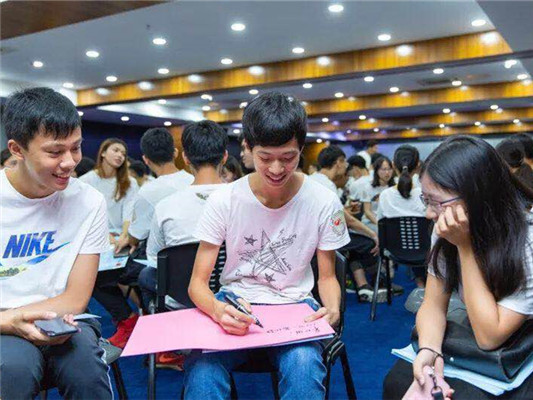 樂從：陽光行動，豐富大學(xué)生暑假生活