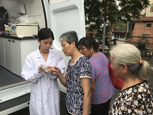 “你送我檢”讓街坊買得放心食得開心
