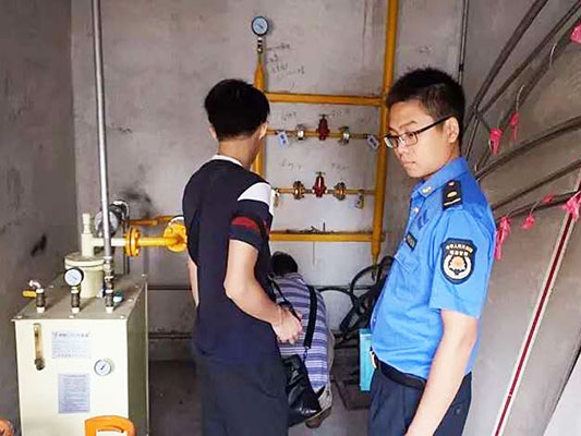 龍江：必須擰緊餐飲行業燃氣“安全閥”