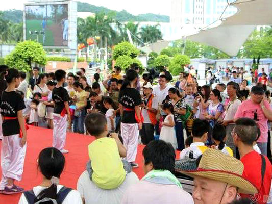 12月1日，德勝文化廣場有大事發生！