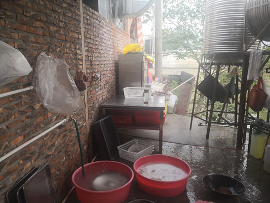 北滘聯(lián)合打擊無證農(nóng)莊，堅(jiān)決維護(hù)飲食安全