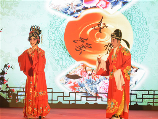 北滘：悠揚(yáng)曲藝歡樂(lè)年，新生唱響莘村