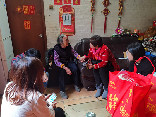樂從慈善會給74名困難家庭母親送上關(guān)愛