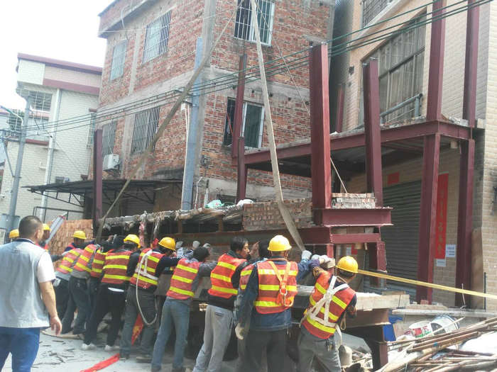 公共區域想占為己有，這樣的違建拆了好