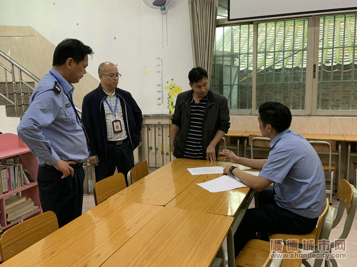 龍江檢查校外托管機構，讓師生放心用餐